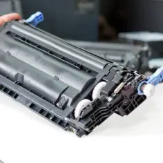 Gdzie wyrzucić zużyty toner? Sprawdź bezpieczne opcje recyklingu